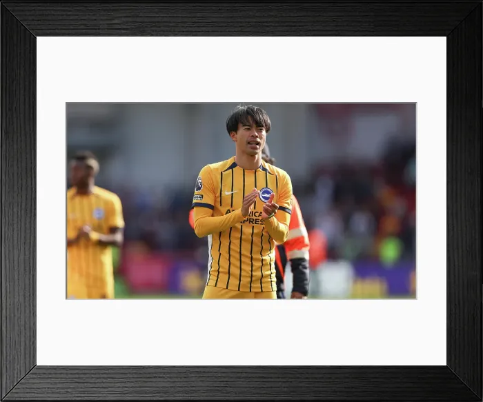 Framed Print : Brentford v Brighton and Hove Albion Premier League 19APR25