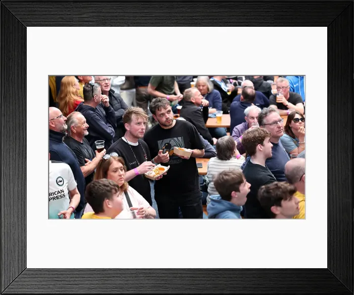 Framed Print : Brentford v Brighton and Hove Albion Premier League 19APR25