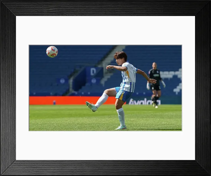 Framed Print : Brighton and Hove Albion Women v Liverpool Women Women's Super League 19APR25