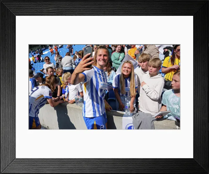 Framed Print : Brighton and Hove Albion Women v Liverpool Women Women's Super League 19APR25