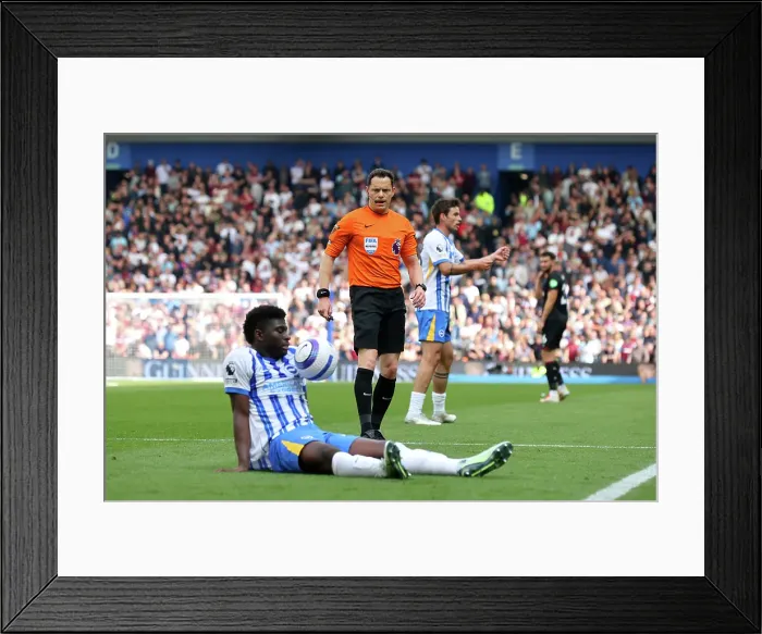 Framed Print : Brighton and Hove Albion v West Ham United Premier League 26APR25