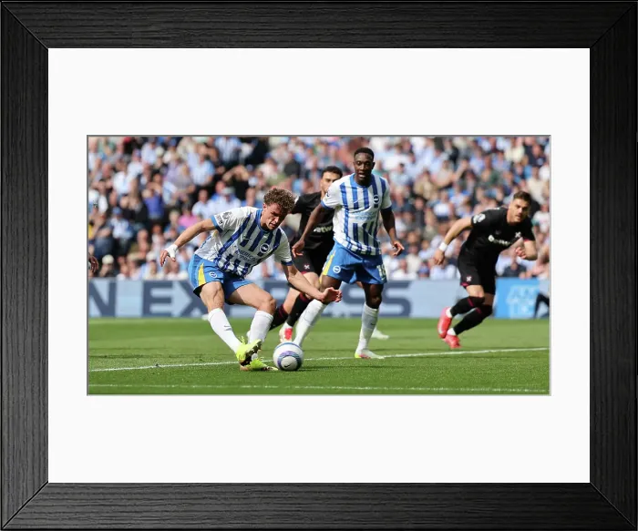 Framed Print : Brighton and Hove Albion v West Ham United Premier League 26APR25 Framed Print : Brighton and Hove Albion v West Ham United Premier League 26APR25