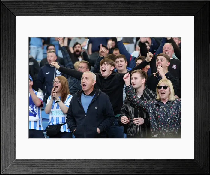 Framed Print : Brighton and Hove Albion v West Ham United Premier League 26APR25 Framed Print : Brighton and Hove Albion v West Ham United Premier League 26APR25
