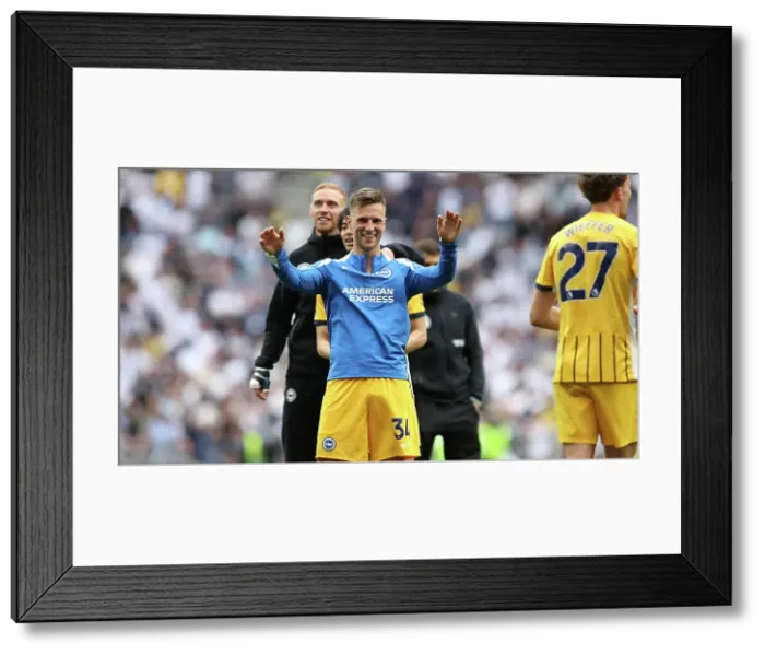 Framed Print : Tottenham Hotspur v Brighton and Hove Albion Premier League 25MAY25