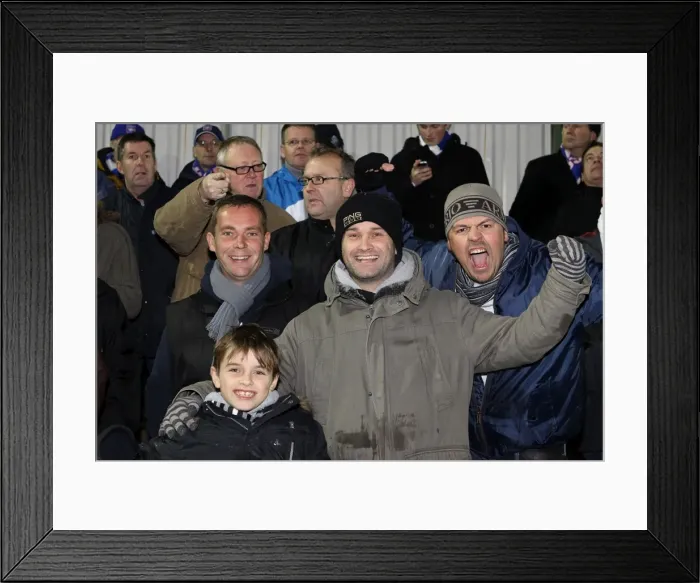 Framed Print : Brighton & Hove Albion at Woking: 2010-11 FA Cup Away Game Framed Print : Brighton & Hove Albion at Woking: 2010-11 FA Cup Away Game