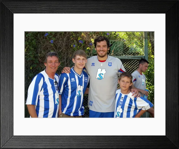 Framed Print : Greer Train Portugal 21JUL10 8765