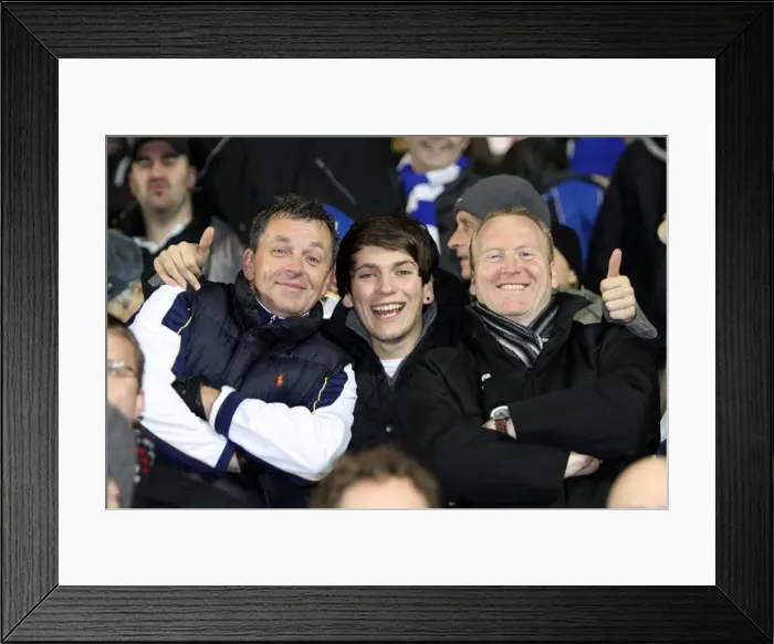 Framed Print : Brighton & Hove Albion FC: Passionate Fans Unite at Southampton (November 2010) Framed Print : Brighton & Hove Albion FC: Passionate Fans Unite at Southampton (November 2010)