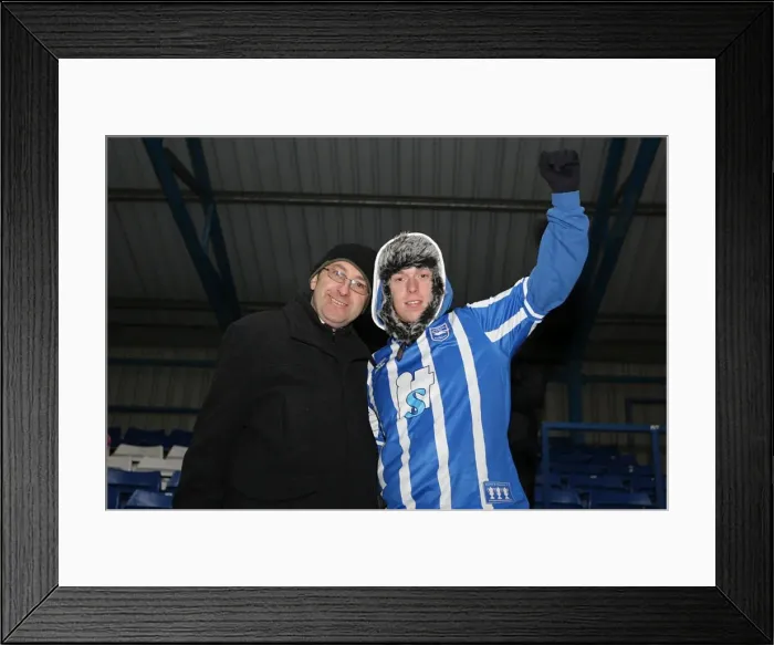 Framed Print : Brighton & Hove Albion FC: Unforgettable FA Cup Replay Against FCUM - December 2010 (Withdean Era: Crowd Shots)