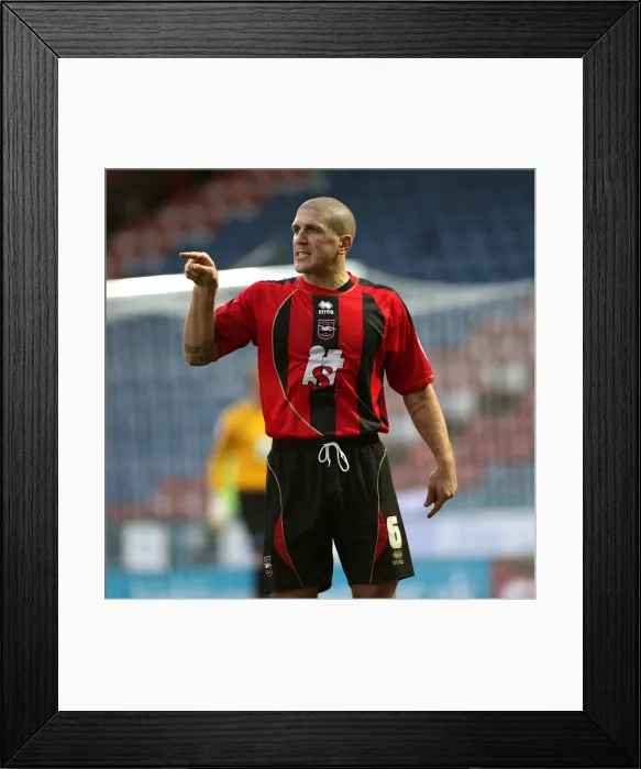 Framed Print : Brighton's Focused Defender: Adam El-Abd in Action