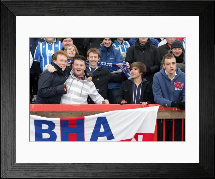 Framed Print : Brighton & Hove Albion at Exeter City: 2010-11 Away Game Framed Print : Brighton & Hove Albion at Exeter City: 2010-11 Away Game