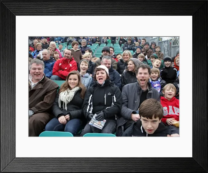 Framed Print : Brighton & Hove Albion vs Peterborough United: 2010-11 Home Game Framed Print : Brighton & Hove Albion vs Peterborough United: 2010-11 Home Game