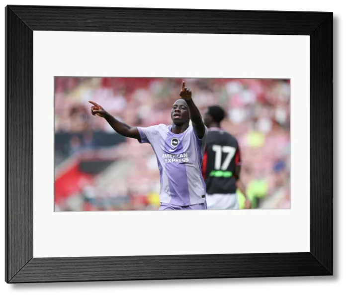 Framed Print : Southampton v Brighton and Hove Albion Pre Season Friendly 02AUG25 Framed Print : Southampton v Brighton and Hove Albion Pre Season Friendly 02AUG25