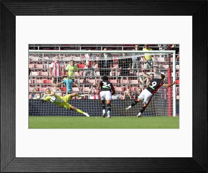 Framed Print : Southampton v Brighton and Hove Albion Pre Season Friendly 02AUG25 Framed Print : Southampton v Brighton and Hove Albion Pre Season Friendly 02AUG25