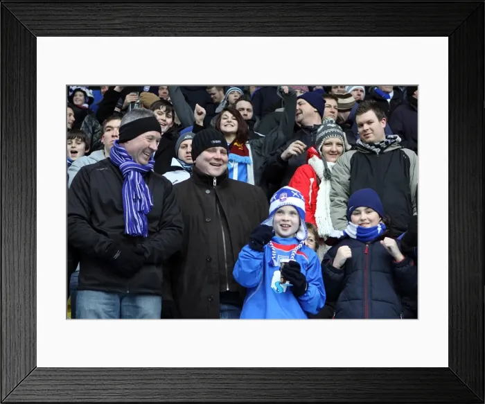 Framed Print : Brighton & Hove Albion vs. Watford (FAC) - Season 2010-11: Away Game Framed Print : Brighton & Hove Albion vs. Watford (FAC) - Season 2010-11: Away Game