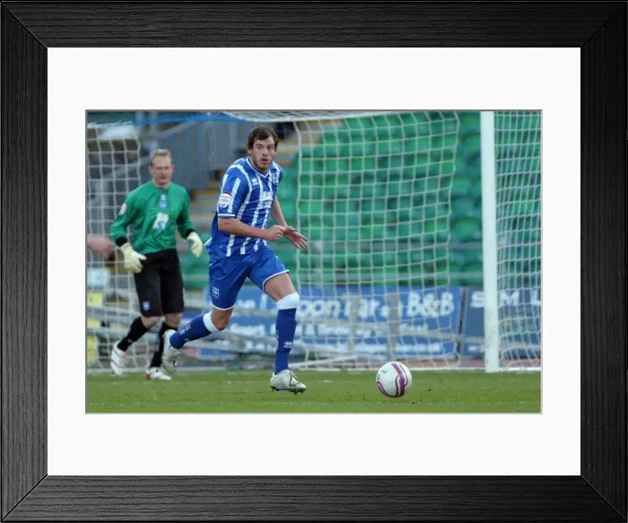 Framed Print : Brighton & Hove Albion vs Hartlepool United: 2010-11 Home Match Framed Print : Brighton & Hove Albion vs Hartlepool United: 2010-11 Home Match