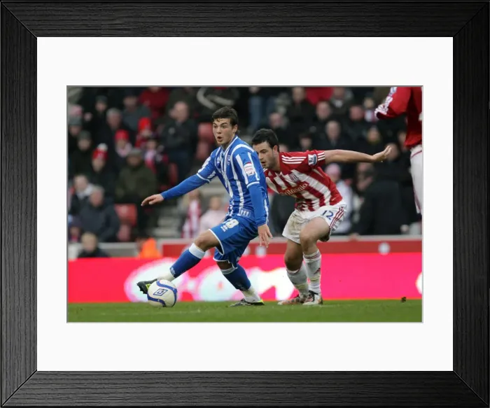 Framed Print : Brighton Midfielder Jake Forster-Caskey in Action Framed Print : Brighton Midfielder Jake Forster-Caskey in Action