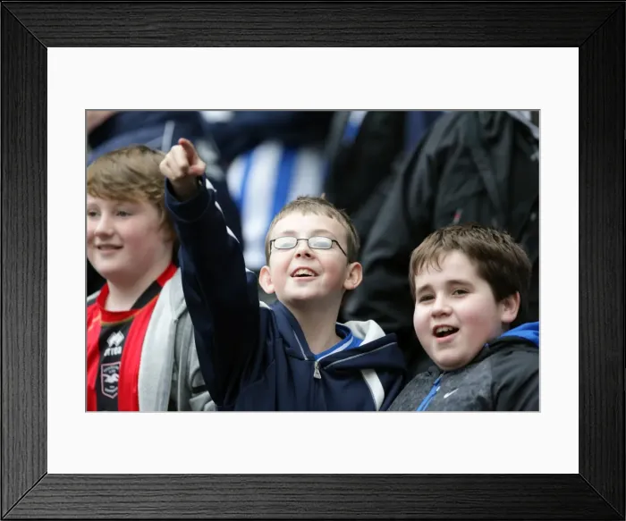 Framed Print : Brighton & Hove Albion Away at MK Dons: 2010-11 Season Framed Print : Brighton & Hove Albion Away at MK Dons: 2010-11 Season