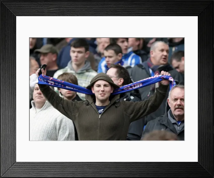 Framed Print : Brighton & Hove Albion Away at MK Dons: 2010-11 Season Framed Print : Brighton & Hove Albion Away at MK Dons: 2010-11 Season