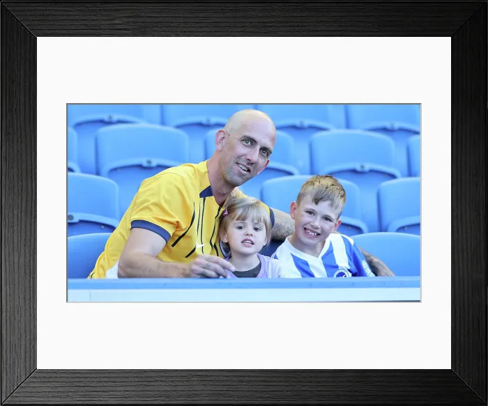 Framed Print : Brighton and Hove Albion v Wolfsburg Pre-Season Friendly 09AUG25 Framed Print : Brighton and Hove Albion v Wolfsburg Pre-Season Friendly 09AUG25