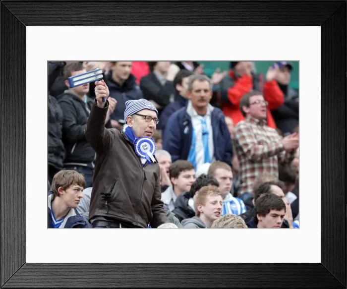 Framed Print : Brighton & Hove Albion vs. Tranmere Rovers: Home Game - Season 2010-11 Framed Print : Brighton & Hove Albion vs. Tranmere Rovers: Home Game - Season 2010-11