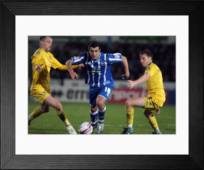 Framed Print : Brighton & Hove Albion 2010-11: Home Game vs Notts County Framed Print : Brighton & Hove Albion 2010-11: Home Game vs Notts County