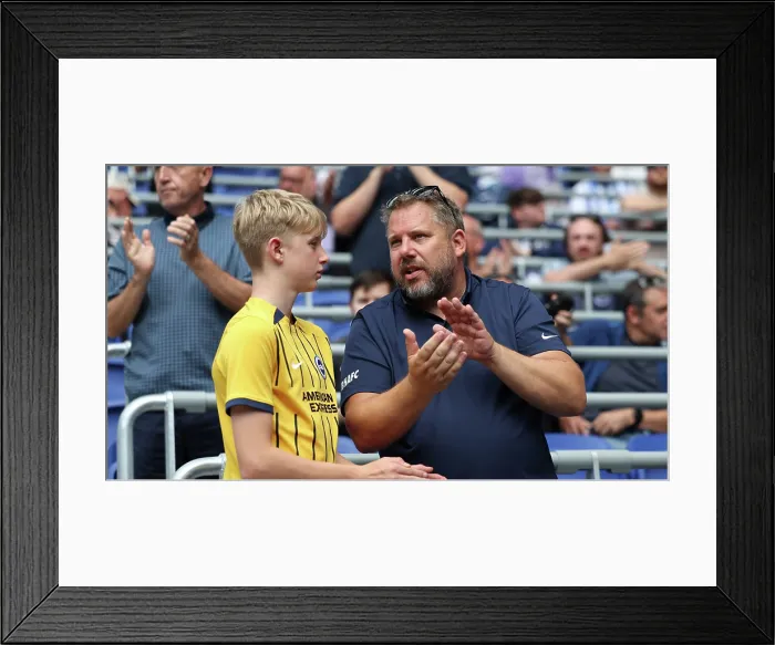 Framed Print : Everton v Brighton and Hove Albion Premier League 24AUG25 Framed Print : Everton v Brighton and Hove Albion Premier League 24AUG25