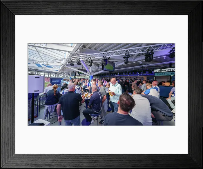 Framed Print : Brighton and Hove Albion v Tottenham Hotspur Premier League 20SEP25 Framed Print : Brighton and Hove Albion v Tottenham Hotspur Premier League 20SEP25