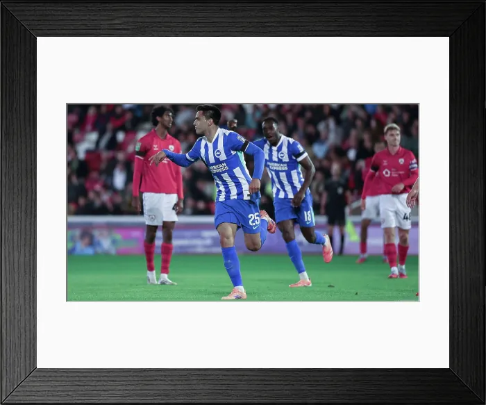 Framed Print : Barnsley v Brighton and Hove Albion Carabao Cup 23SEP25 Framed Print : Barnsley v Brighton and Hove Albion Carabao Cup 23SEP25