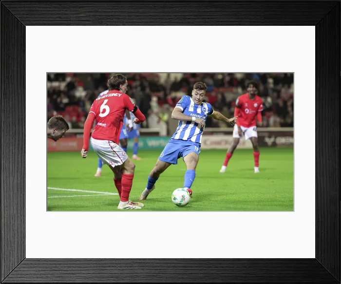Framed Print : Barnsley v Brighton and Hove Albion Carabao Cup 23SEP25 Framed Print : Barnsley v Brighton and Hove Albion Carabao Cup 23SEP25
