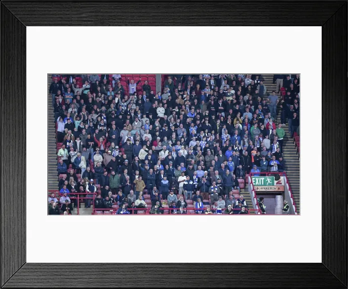 Framed Print : Barnsley v Brighton and Hove Albion Carabao Cup 23SEP25 Framed Print : Barnsley v Brighton and Hove Albion Carabao Cup 23SEP25