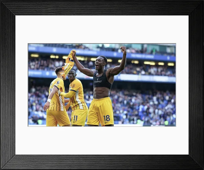 Framed Print : Chelsea v Brighton and Hove Albion Premier League 27SEP25 Framed Print : Chelsea v Brighton and Hove Albion Premier League 27SEP25