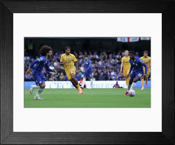 Framed Print : Chelsea v Brighton and Hove Albion Premier League 27SEP25 Framed Print : Chelsea v Brighton and Hove Albion Premier League 27SEP25