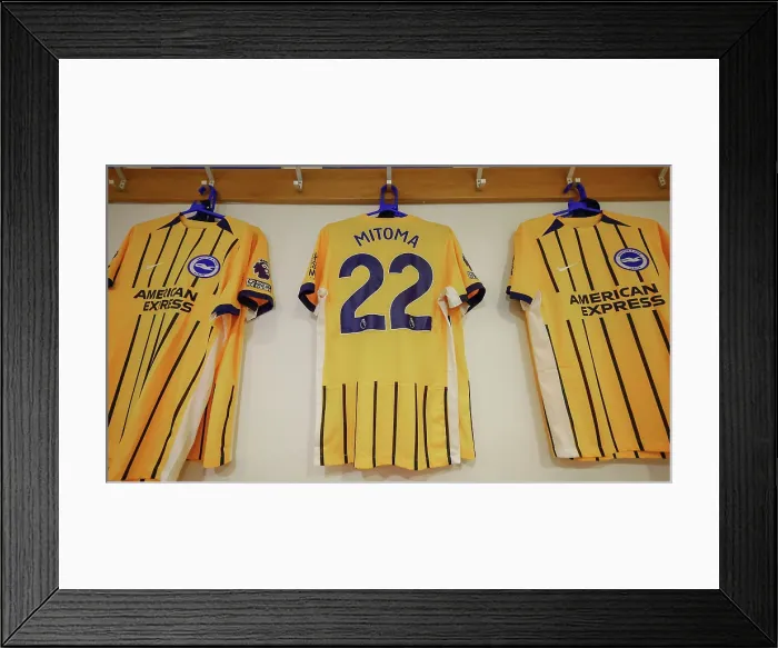 Framed Print : Chelsea v Brighton and Hove Albion Premier League 27SEP25 Framed Print : Chelsea v Brighton and Hove Albion Premier League 27SEP25