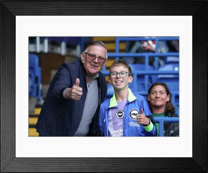 Framed Print : Chelsea v Brighton and Hove Albion Premier League 27SEP25 Framed Print : Chelsea v Brighton and Hove Albion Premier League 27SEP25