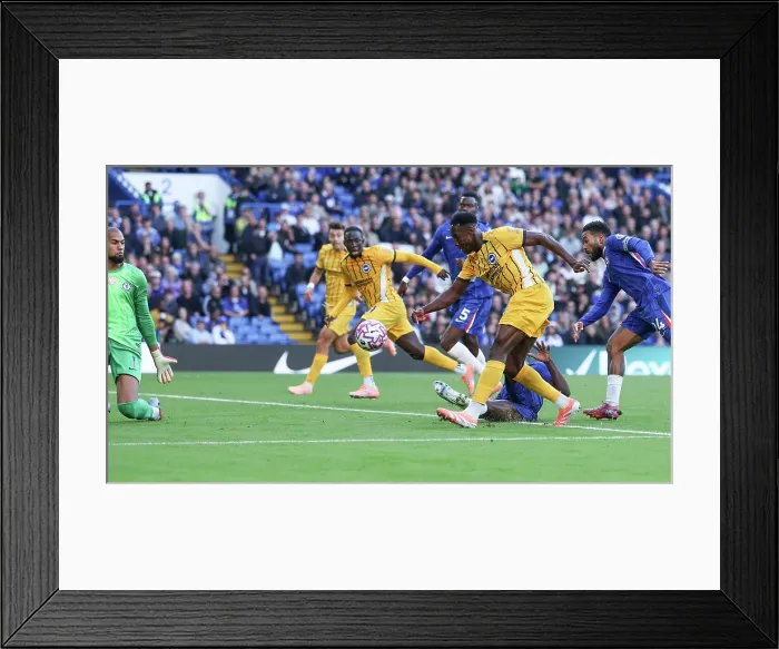 Framed Print : Chelsea v Brighton and Hove Albion Premier League 27SEP25 Framed Print : Chelsea v Brighton and Hove Albion Premier League 27SEP25