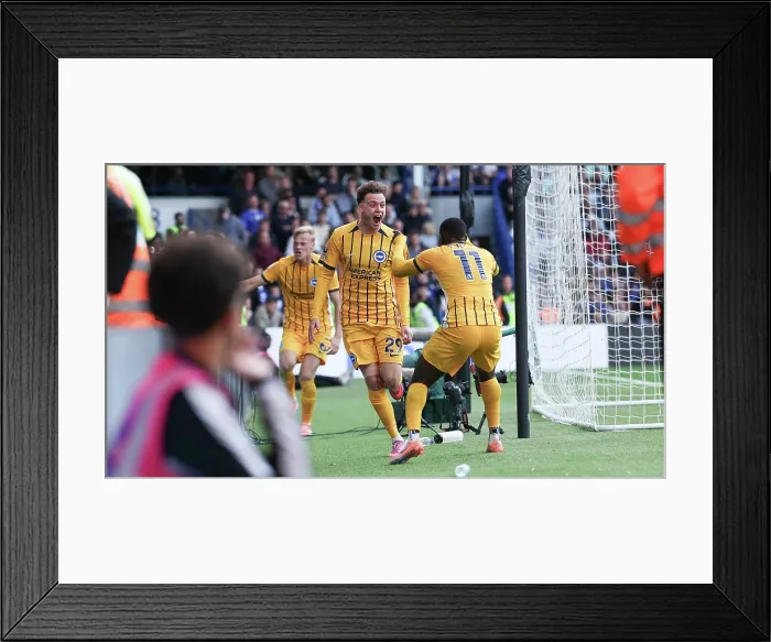 Framed Print : Chelsea v Brighton and Hove Albion Premier League 27SEP25 Framed Print : Chelsea v Brighton and Hove Albion Premier League 27SEP25
