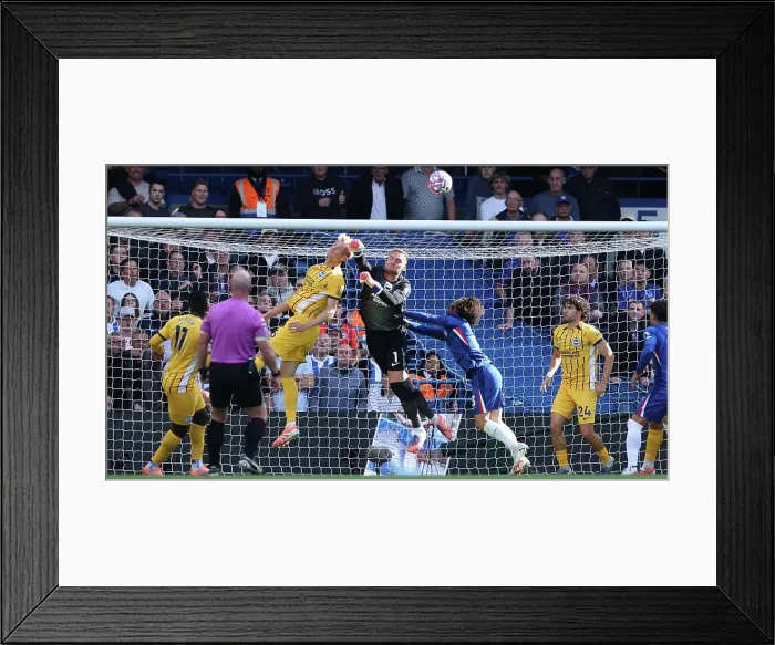 Framed Print : Chelsea v Brighton and Hove Albion Premier League 27SEP25 Framed Print : Chelsea v Brighton and Hove Albion Premier League 27SEP25
