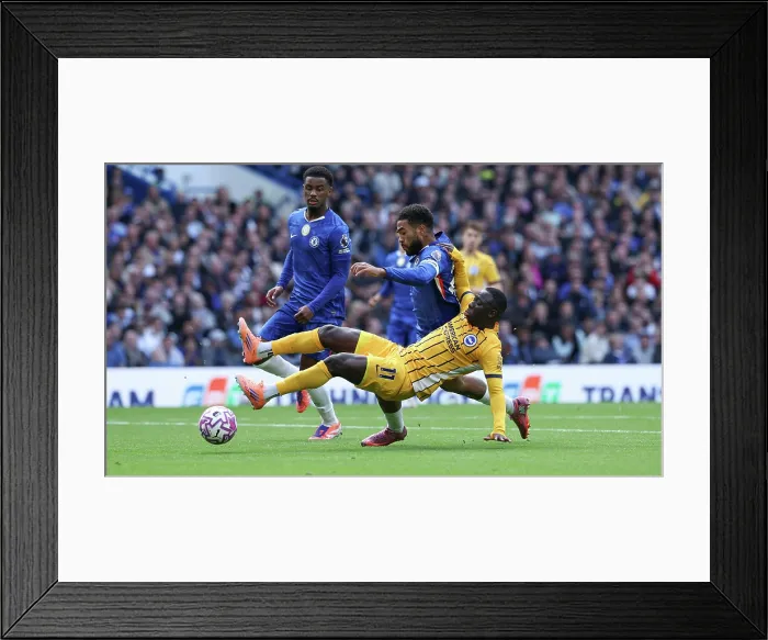 Framed Print : Chelsea v Brighton and Hove Albion Premier League 27SEP25 Framed Print : Chelsea v Brighton and Hove Albion Premier League 27SEP25