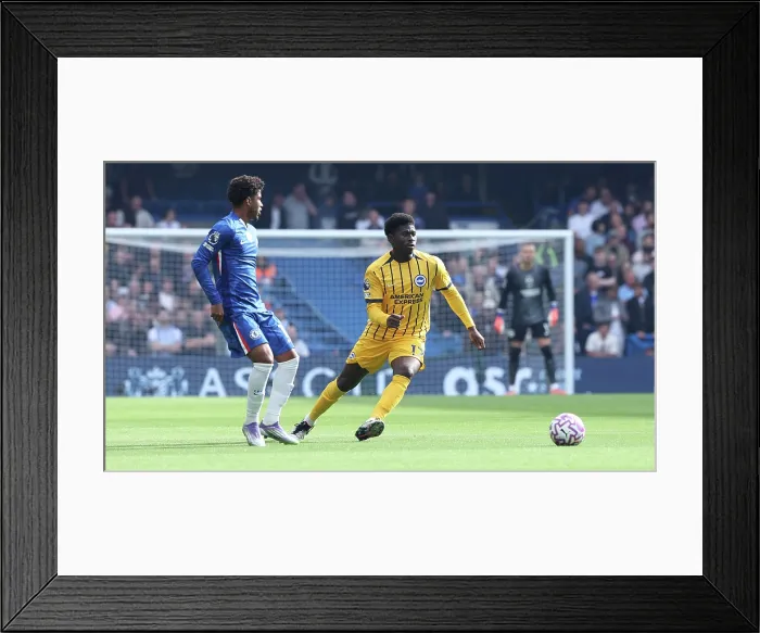 Framed Print : Chelsea v Brighton and Hove Albion Premier League 27SEP25 Framed Print : Chelsea v Brighton and Hove Albion Premier League 27SEP25