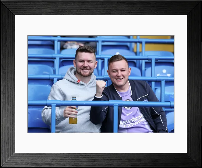 Framed Print : Chelsea v Brighton and Hove Albion Premier League 27SEP25 Framed Print : Chelsea v Brighton and Hove Albion Premier League 27SEP25