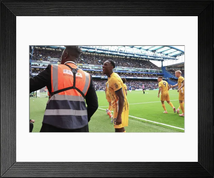 Framed Print : Chelsea v Brighton and Hove Albion Premier League 27SEP25 Framed Print : Chelsea v Brighton and Hove Albion Premier League 27SEP25