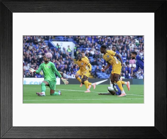 Framed Print : Chelsea v Brighton and Hove Albion Premier League 27SEP25 Framed Print : Chelsea v Brighton and Hove Albion Premier League 27SEP25