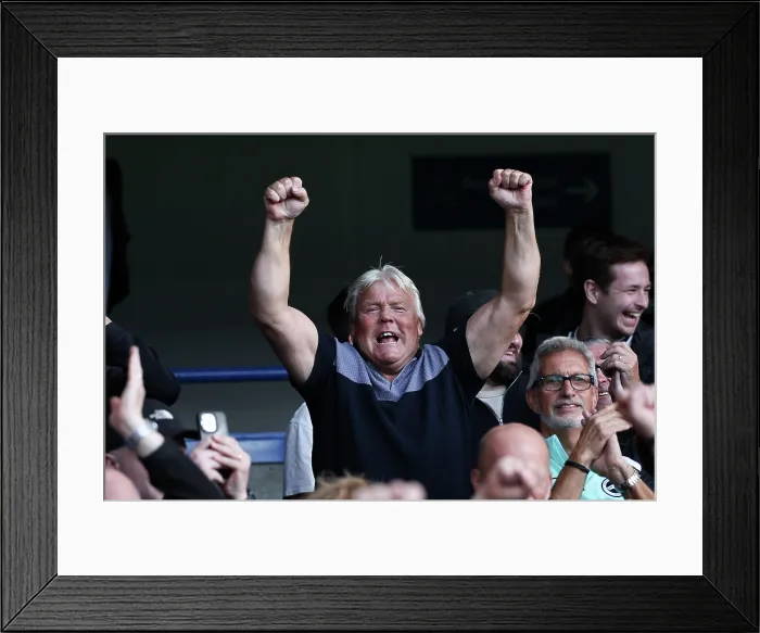 Framed Print : Chelsea v Brighton and Hove Albion Premier League 27SEP25 Framed Print : Chelsea v Brighton and Hove Albion Premier League 27SEP25