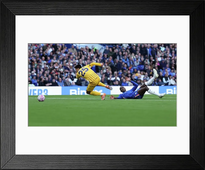 Framed Print : Chelsea v Brighton and Hove Albion Premier League 27SEP25 Framed Print : Chelsea v Brighton and Hove Albion Premier League 27SEP25