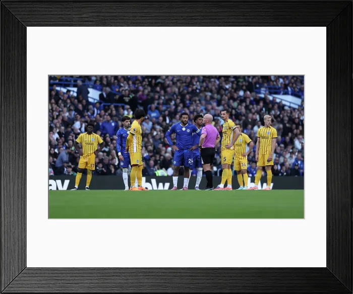 Framed Print : Chelsea v Brighton and Hove Albion Premier League 27SEP25 Framed Print : Chelsea v Brighton and Hove Albion Premier League 27SEP25