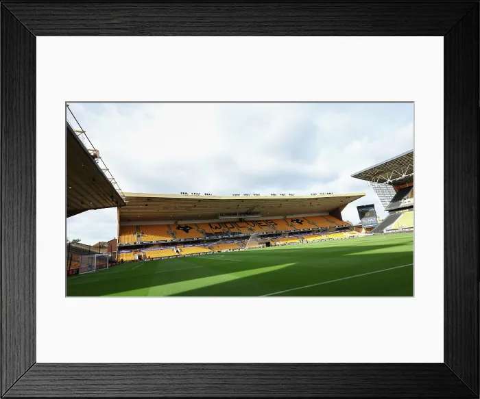 Framed Print : Wolverhampton Wanderers v Brighton and Hove Albion Premier League 05OCT25 Framed Print : Wolverhampton Wanderers v Brighton and Hove Albion Premier League 05OCT25