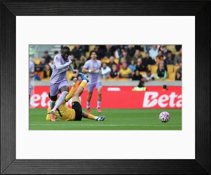 Framed Print : Wolverhampton Wanderers v Brighton and Hove Albion Premier League 05OCT25 Framed Print : Wolverhampton Wanderers v Brighton and Hove Albion Premier League 05OCT25