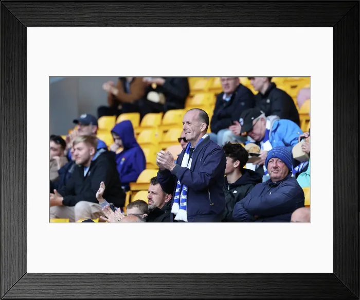 Framed Print : Wolverhampton Wanderers v Brighton and Hove Albion Premier League 05OCT25 Framed Print : Wolverhampton Wanderers v Brighton and Hove Albion Premier League 05OCT25