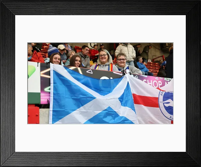 Framed Print : Brighton and Hove Albion Women v Southampton Women Subway League Cup 19OCT25