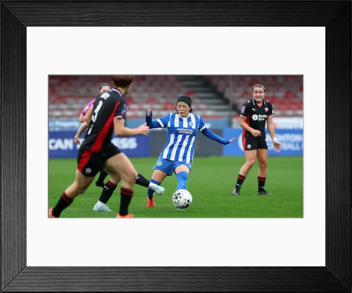Framed Print : Brighton and Hove Albion Women v Southampton Women Subway League Cup 19OCT25